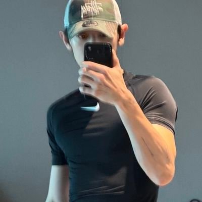 sscyrll's profile picture. 