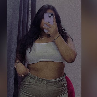 _monalisarout_'s profile picture. just here for validation🥀