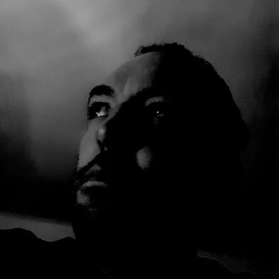 hunkybloodydory's profile picture. time traveling vampire