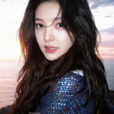 ninearlyjune's profile picture. 