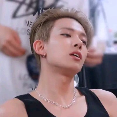 Heonixh's profile picture. Everyday feels better with Heeseung in it💫