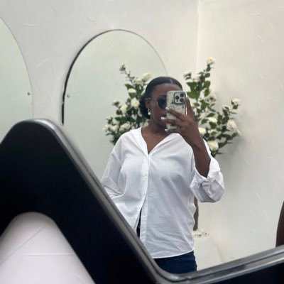 elen256789's profile picture. Optimistic ☺️||Eventually you gotta pull the trigger.Just make sure you know why. ||Arsenal fan❤️❤️