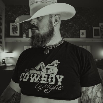 bearstudson's profile picture. boys, bears, butts, balls, beards and bellies.