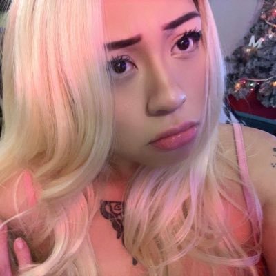 yourrbrat's profile picture. so pure so sweet