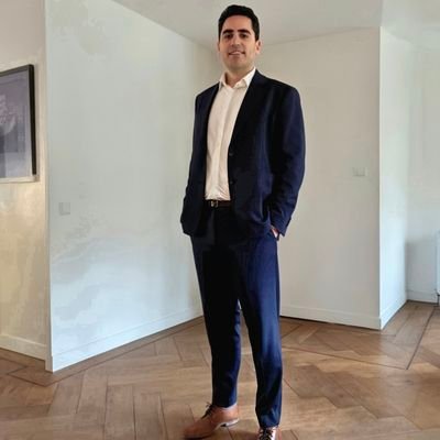 JurjenNawijn's profile picture. Vrijdenker | Filosofisch | Humoristisch | Pragmatisch | Nationalistisch (voor behoud van eigen cultuur en soevereiniteit) *Anti-globalisme🤖