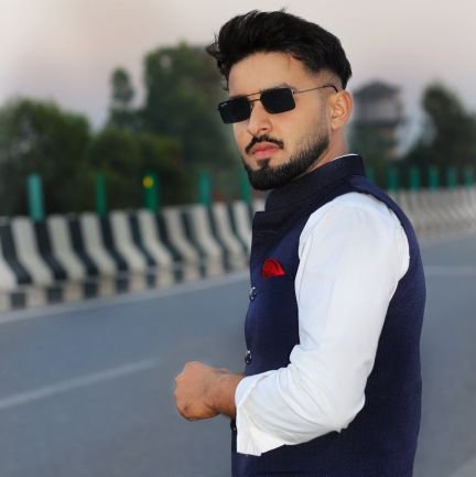 absolute_rohit's profile picture. TRYING TO FILL THE VOID🍂