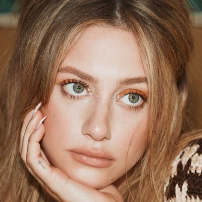 Lilireinhart827's profile picture. 