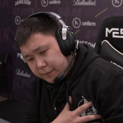 gloxenko's profile picture. 