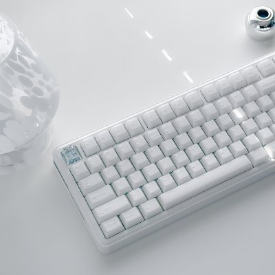 y1010ss's profile picture. Review & Deskブログ「ワイログ」を運営！（https://t.co/TOBOUGulvt）ご依頼は▶︎ DM or 「yblog.1000@gmail.com」まで！詳細は拡張プロフィールをご覧ください⇩