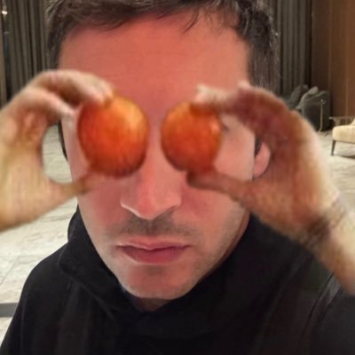 shell_4567's profile picture. Ｗｅ’ｒｅ ｂｒｏｋｅｎ ｐｅｏｐｌｅ