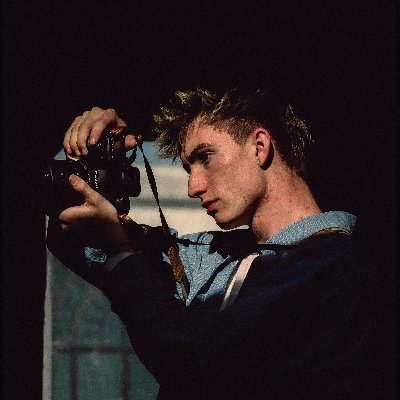 Iceypooo's profile picture. 