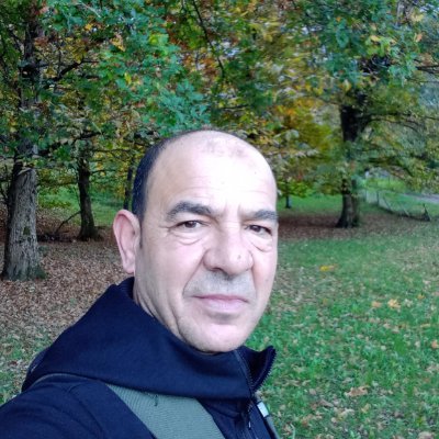 hkbalaban's profile picture. "Sorgulanmamış bir hayat yaşamaya değmez.”