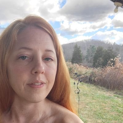 Zora8me's profile picture. 40