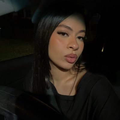 Anaira369's profile picture. ☆⋆｡𖦹°‧★🛸 ootw | 🇨🇻x 🇸🇳