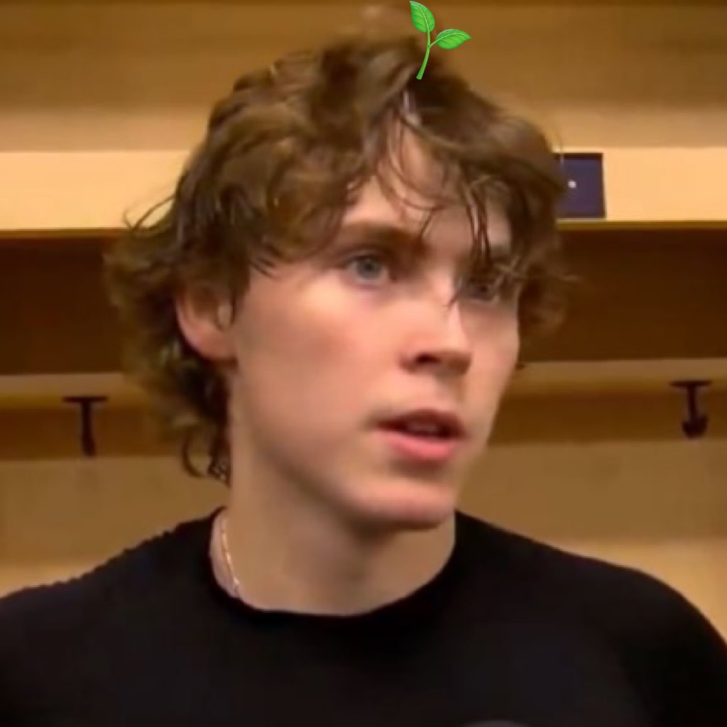 __w7hyl__'s profile picture. #TheFutureIsTeal