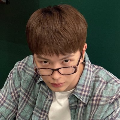 btobthinker's profile picture. account for b7ob #비투비 #BTOB