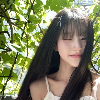 kiofvrse's profile picture. 💭🍀 | @KISSOFLIFE_S2
—★ illit, shinee, ive