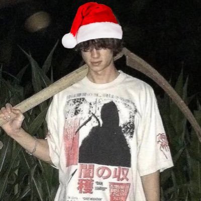 ghostmeowtainn's profile picture. 