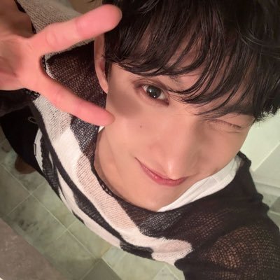 hyunslatte's profile picture. cc acc @nabiscollect