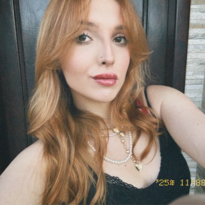 bixodagaiolinha's profile picture. sou cabeçuda gosto de docinho de uva e comercializo dr0ga legalmente