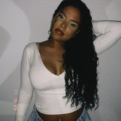 _livipurc_'s profile picture. covered with angels that's watching my soul 💆🏽‍♀️