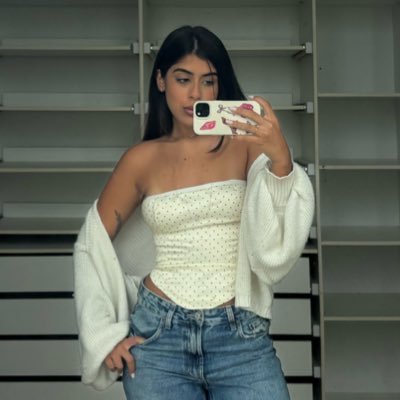 xmadye's profile picture. mentirosa