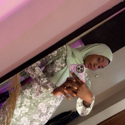 munah__a's profile picture. Media Creative | Copywriter | VoiceOver Talent |For Women and Kids| ex @legitngnews