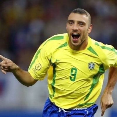 TheGreenDevil20's profile picture. Follow for follow - last account got axed at 8k followers! Family man. Football, Kickboxing. Wrestling. MMA 🇮🇪 🇪🇸