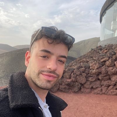 alvvarogz_'s profile picture. la clave de estar ♑️