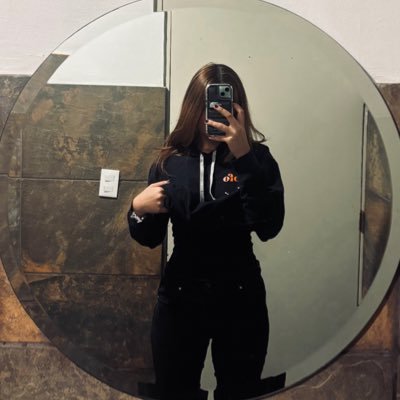 sofitoooep's profile picture. professional emotion faker