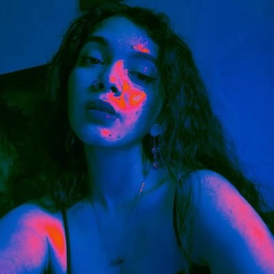 notkewlnotpunny's profile picture. caught up between shit posting and maturity