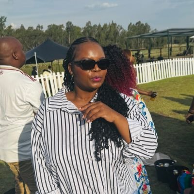 Shazzmahlase's profile picture. Christ First |Personal Finance |#FinTwitter 🇿🇦