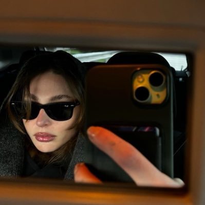 xc_o9_'s profile picture. مُش أنـسانه .. سُكره .