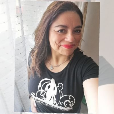 Ney_tiree's profile picture. Lo que deseas para mí...que se multiplique para ti 🙏🍀🙌
Madre - Mujer - Trabajadora - Bailarina - Cosmetóloga - Foodie  y todo lo que me haga feliz ✌️❤️🍀