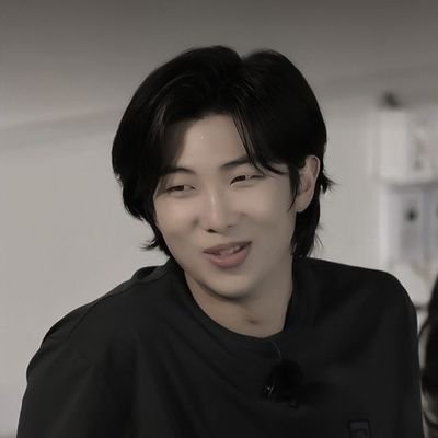 stdymedc's profile picture. #collegetwt acadêmica de medicina (2/12)