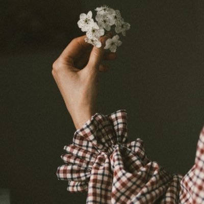 madleen_madlen's profile picture. 