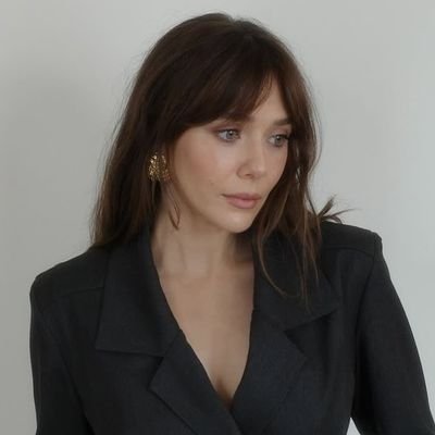 ROMANOVSGAL's profile picture. en art comme en amour, l’instinct suffit