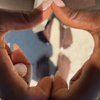 Betterboyfried's profile picture. Teacher/business man#Chelsea FC, ,WOMAN NA BUTTOCKS NO BE FASHION. https://t.co/MuzPIpix1C