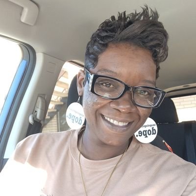 Dat210Chick's profile picture. 