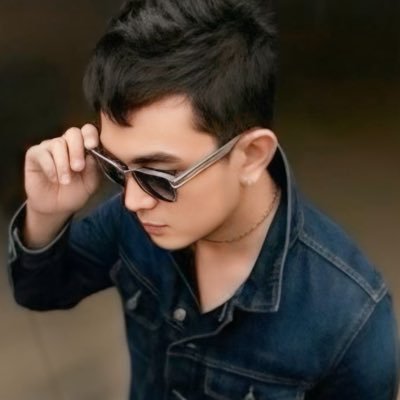 Johnphilip46911's profile picture. To be yourself in a world that is constantly trying to make you something else is the greatest accomplishment. /5’8/ introvert/ ♏️