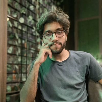 saadk985's profile picture. Someone at the intersection of biology and tech.