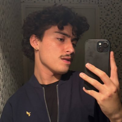 ultraevens's profile picture. bree van de kamp fan account