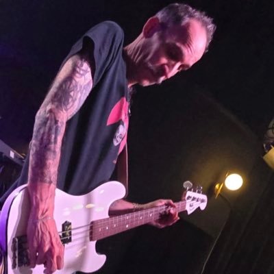 WisdomSatanic's profile picture. CoS Warlock/left handed/actor/director/acting instructor/gigging musician/professional dry cleaner/alien elite/beautiful mutant/wir sind die roboter