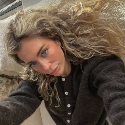 JStella59481's profile picture. Alive