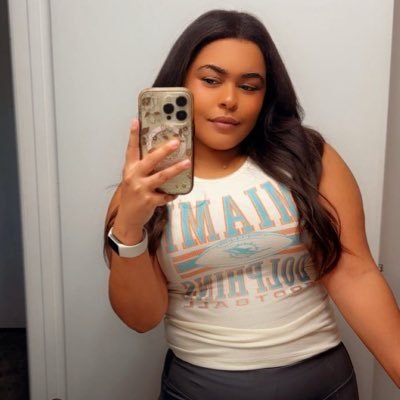 hayilaas's profile picture. 30 | You were lured because of a picture | You stayed because my football commentary is bad | IG: aliyahashton