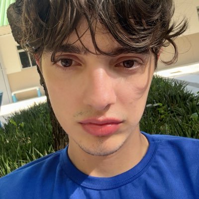 franciryyy's profile picture. pai de um iPhone 15❤️