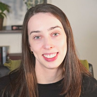 hayIeyinvests's profile picture. You'll probably find me drinking a cup of tea and researching stocks ☕️📈