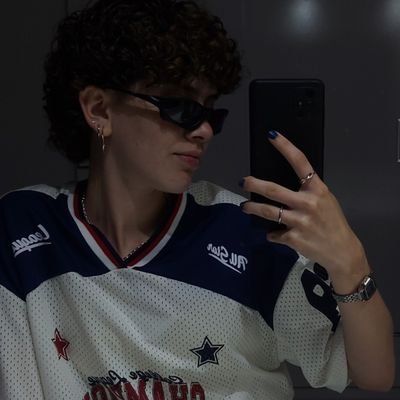 mhc4br4l's profile picture. ça vá, bébé?