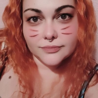 iziluun's profile picture. Andaluza, bisexual y soltera. No me hables modo pervertido o te funo. Buscando amistades nuevas y duo para echar loles (arams) 🤭