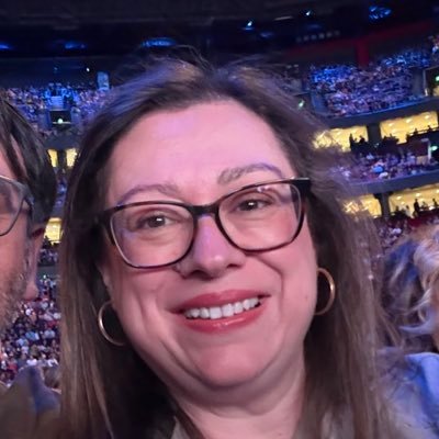 LuciliaMSantos's profile picture. Woman, lawyer, hopeful. I try to be the best I can be every single day. Prenons le temps de vivre pleinement chaque instant. #Montreal